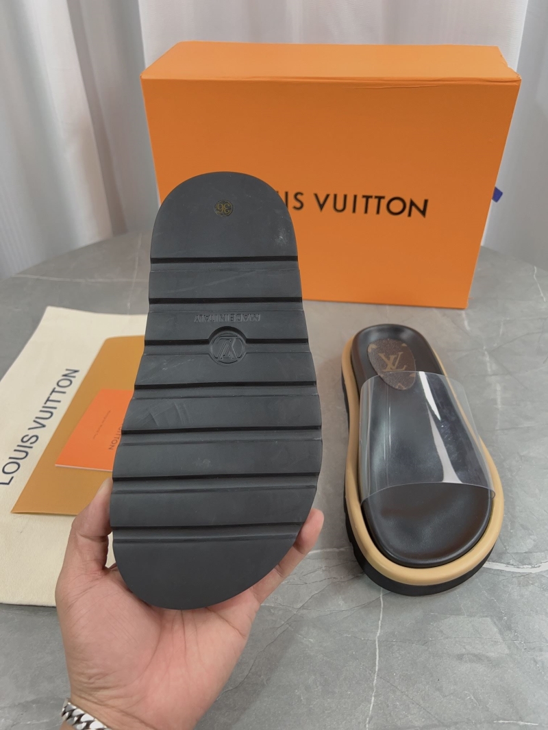 Louis Vuitton Slippers